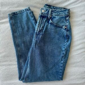 High-Rise Curvy Jeans